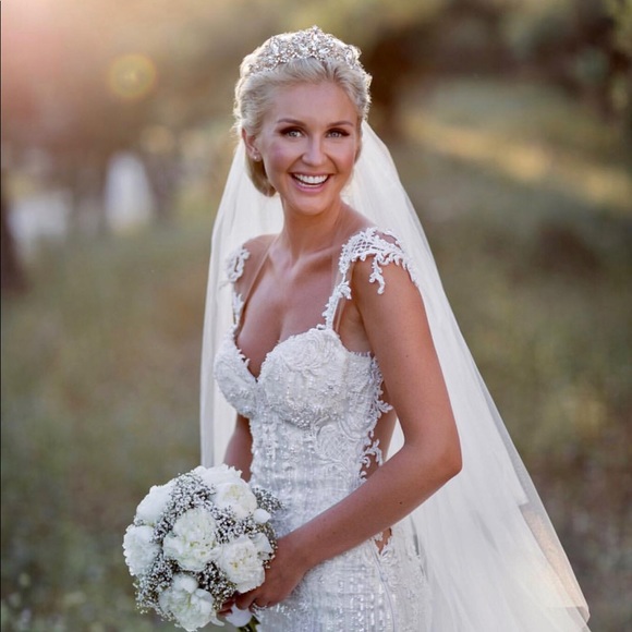 Wedding bridal tiara crown pageant diamonds - Picture 3 of 9